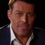 Anthony Robbins Auteur et conférencier en motivatio
